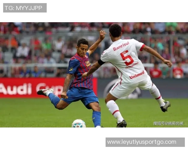 巴塞罗那与比利亚雷亚尔争夺西甲榜首之战精彩纷呈