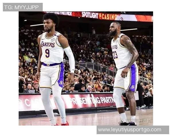 杨毅点评詹姆斯建功无数布朗尼在NBA面临巨大挑战