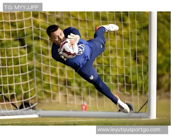 舒梅切尔指出切尔西依赖桑切斯争冠但防守漏洞严重亟待改善