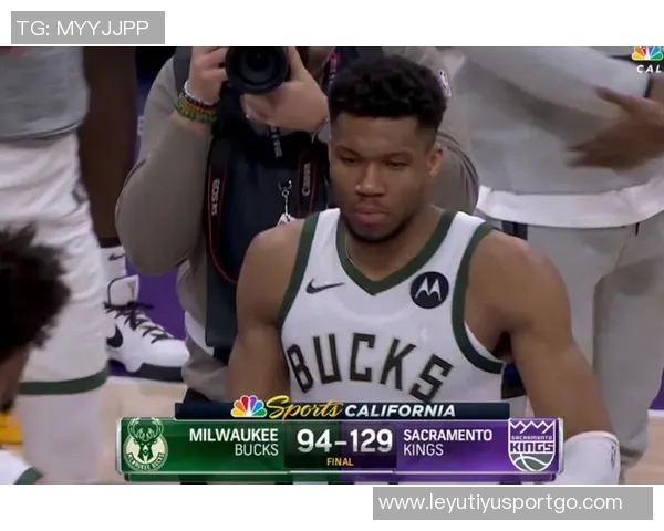 字母哥半场表现受限仅得13分5板3助2断3失误状态堪忧