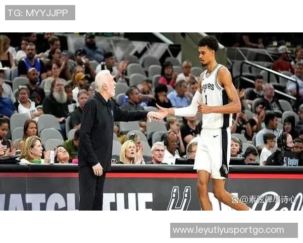 文班亚马新打法显成效全场仅9次出手却贡献全队最高5助攻